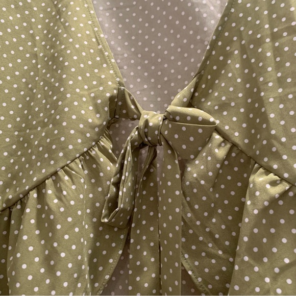 Green with White Polka Dots Cropped Self-Tie Ruffle Hem Peplum Blouse - Picture 5 of 9